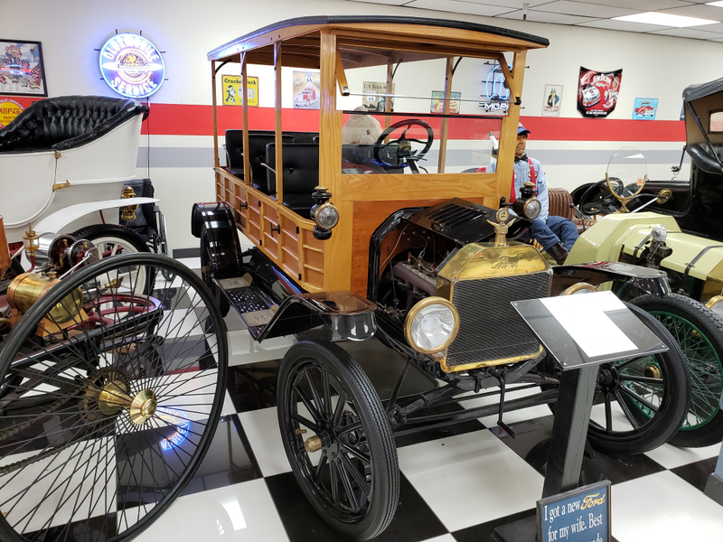 Illustration for article titled A Peek Inside the Martin Auto Museum